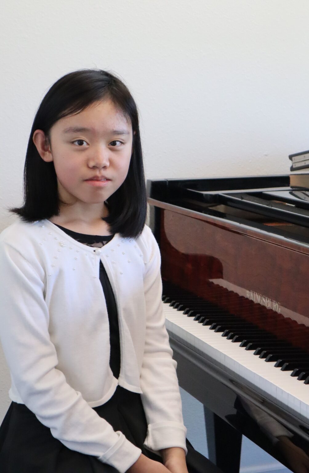 Gloria Ma is our current musician in residence.